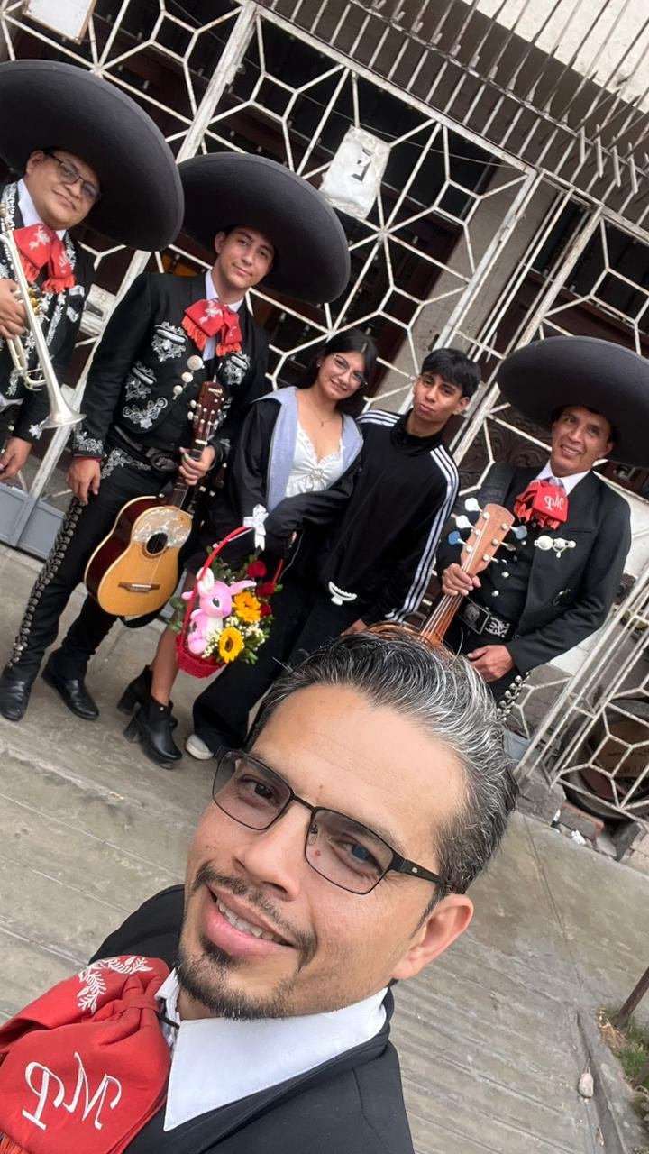 Mariachi Penjamo Presentación